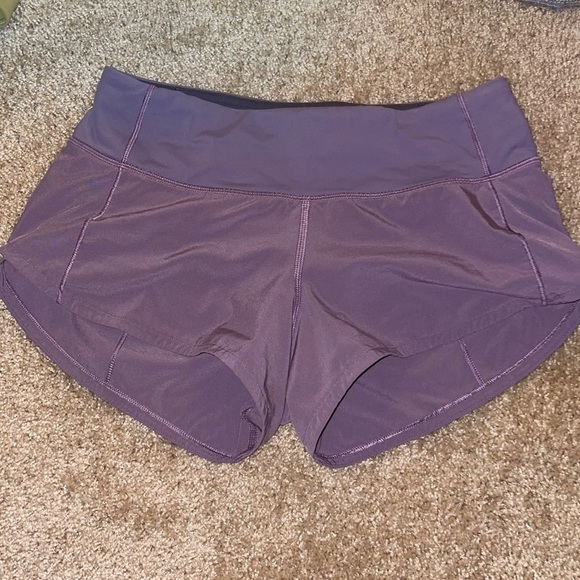 Super cute color and in the same speed up style. - Picture 1 of 3